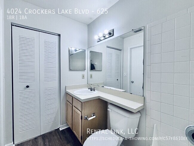 Building Photo - 4024 Crockers Lake Blvd