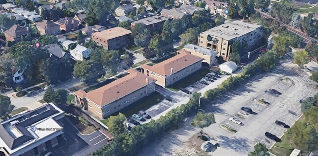 Building Photo - 13 N Clifton Ave