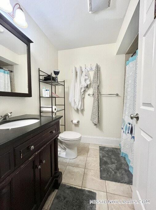 Building Photo - 107 Fisher Ave