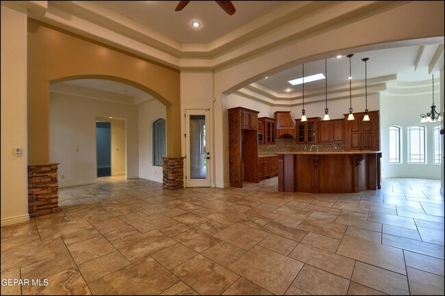 Building Photo - 6304 Franklin Trail Drive
