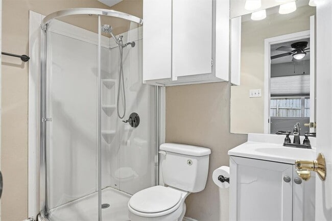 Building Photo - 2600 S Bagdad Rd