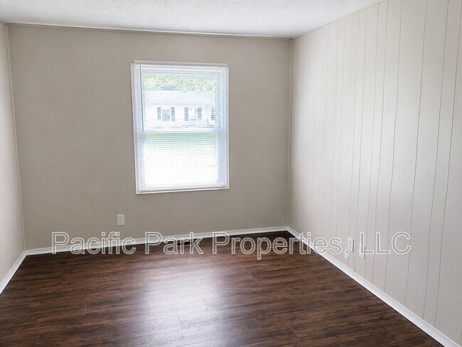 Building Photo - 2472 Sickle Rd