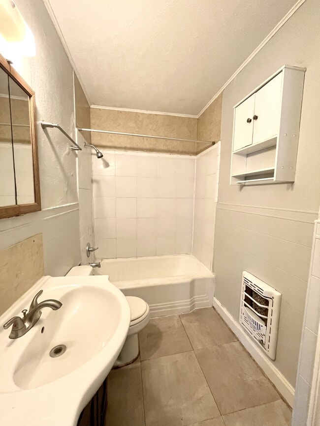 Building Photo - 111 5th Ave NW