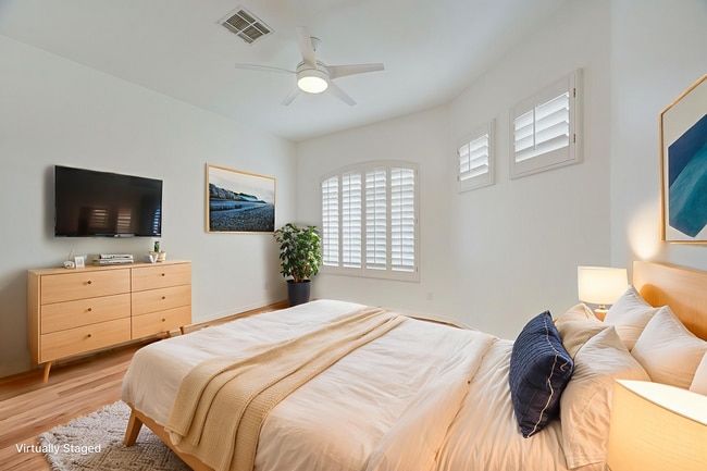 Building Photo - Canyon Ridge