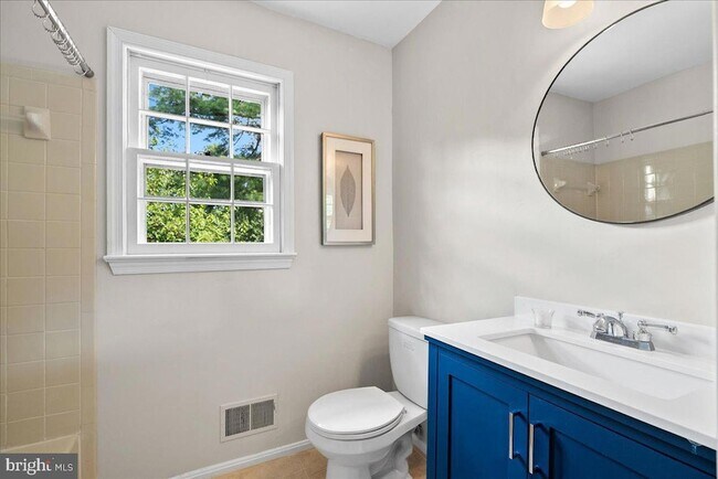 Building Photo - 2085 Cobblestone Ln
