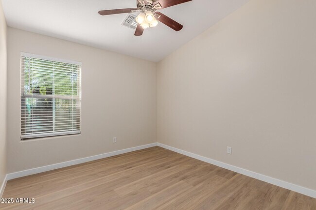 Building Photo - 2605 East Charlotte Dr