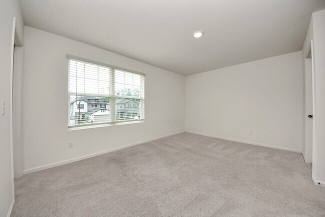 Building Photo - 18740 Lucas Michael Wy