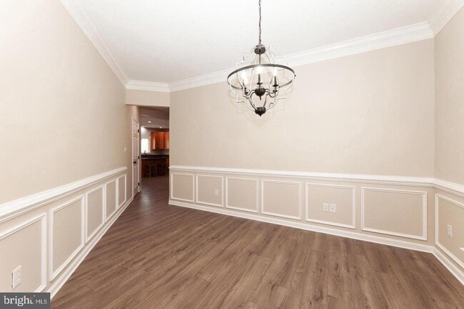 Building Photo - 1011 Martin Dr