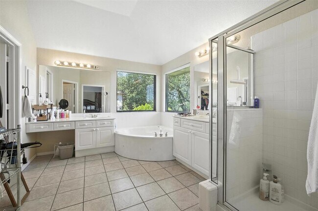 Building Photo - 12716 Oxen Way