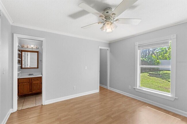 Building Photo - 126 Page St