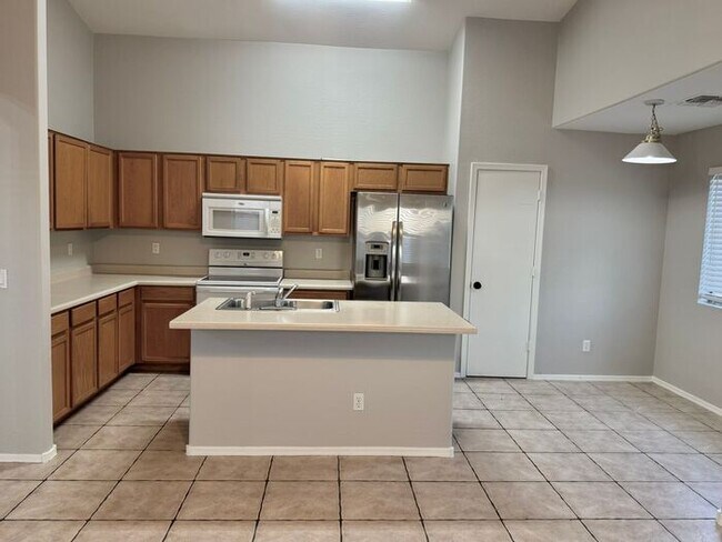 Building Photo - Introducing a fantastic single level home ...