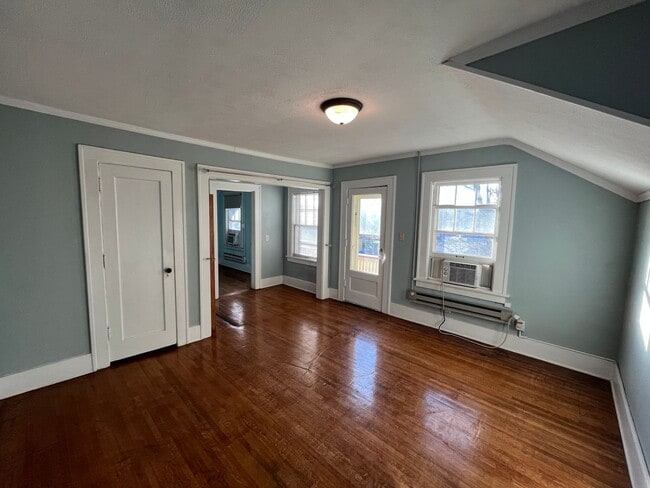 Primary Photo - 1340 Plum St