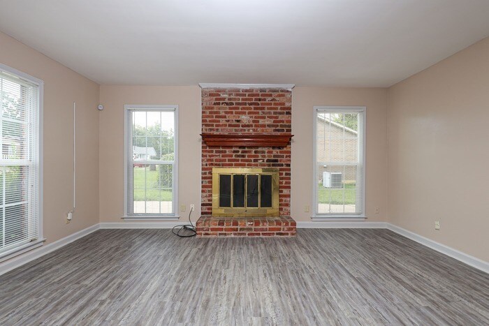 Building Photo - 5817 Carriage Brook Rd