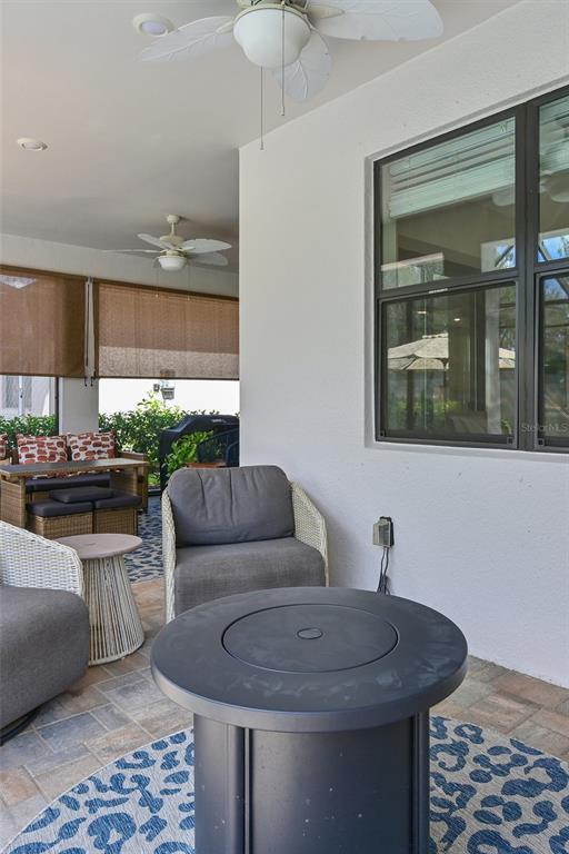 Building Photo - 718 Gadwall Ct