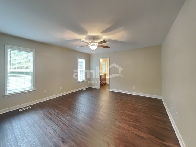 Building Photo - 163 Bluestone Dr