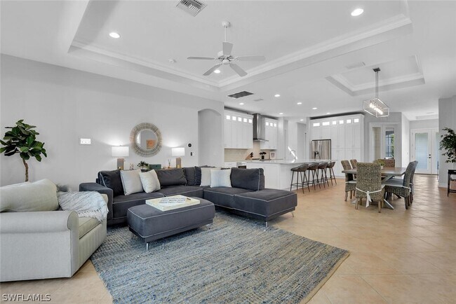 Building Photo - 590 110th Ave N