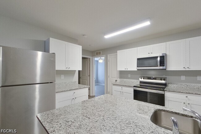 Building Photo - 9113 Aegean Cir
