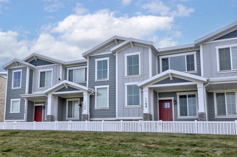Building Photo - 1108 Emerald Pools Ln
