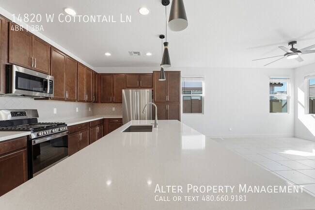 Building Photo - 14820 W Cottontail Ln