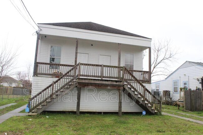 Primary Photo - 5317 Wickfield Dr
