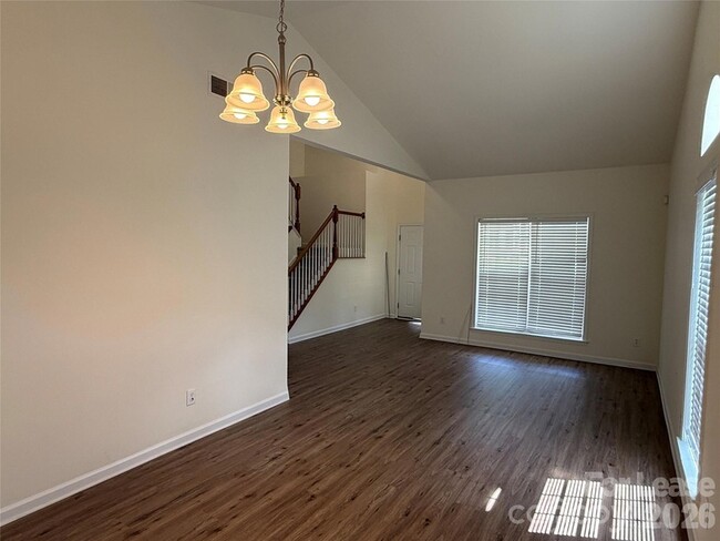 Building Photo - 10411 Hellebore Rd