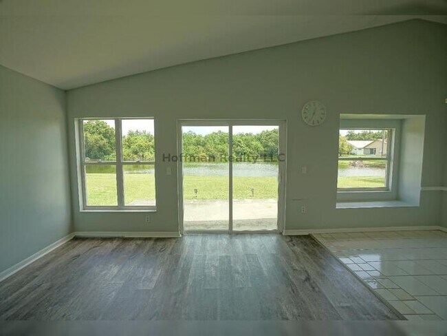 Building Photo - Charming 3 Bed, 2 Bath Home with Pond View in Sought-After Community