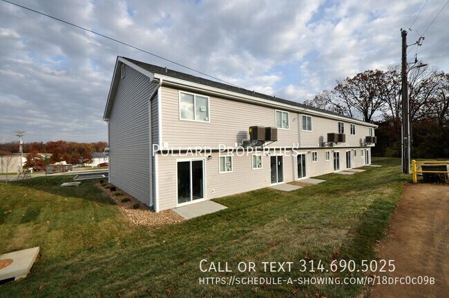 Building Photo - 210 Arlington Way