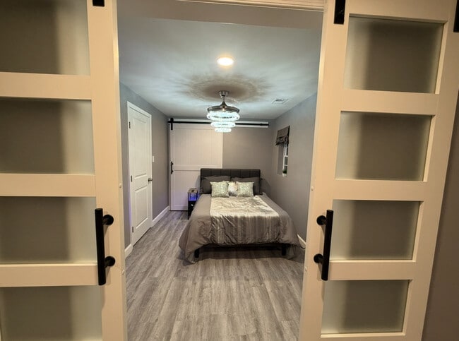 Building Photo - 208 Normandy Cres