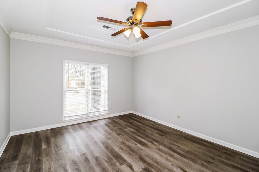 Building Photo - 8672 Beckenham Dr