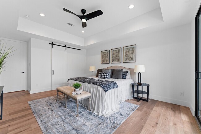 Building Photo - 6711 Housman