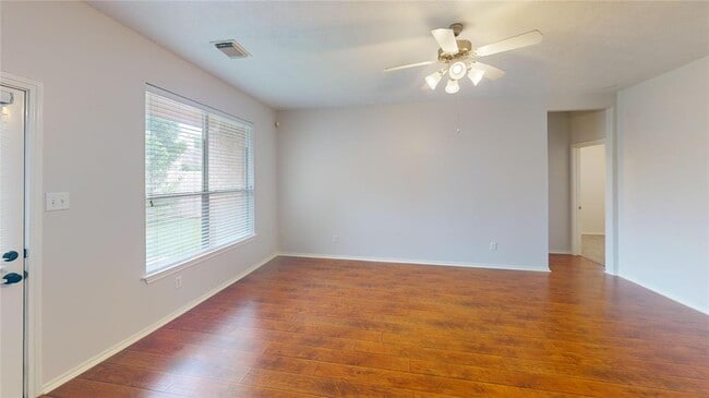 Building Photo - 21723 Chanas Ct