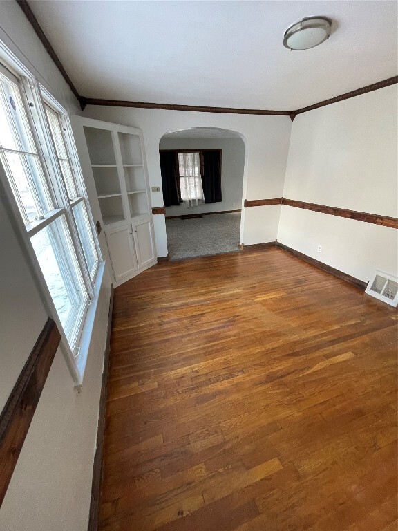 Building Photo - 64 Margaret St