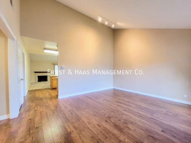 Building Photo - 12314 Ashworth Pl