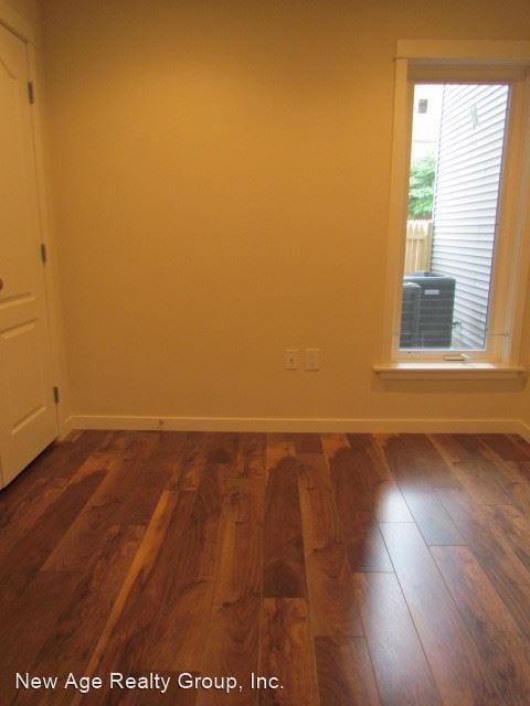 Building Photo - 136 S 46th St