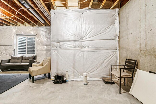 Building Photo - 2486 Trio Falls Dr