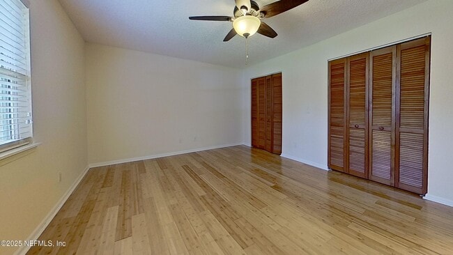 Building Photo - 1115 Hamlet Ct