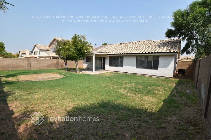 Building Photo - 7255 E Madero Ave