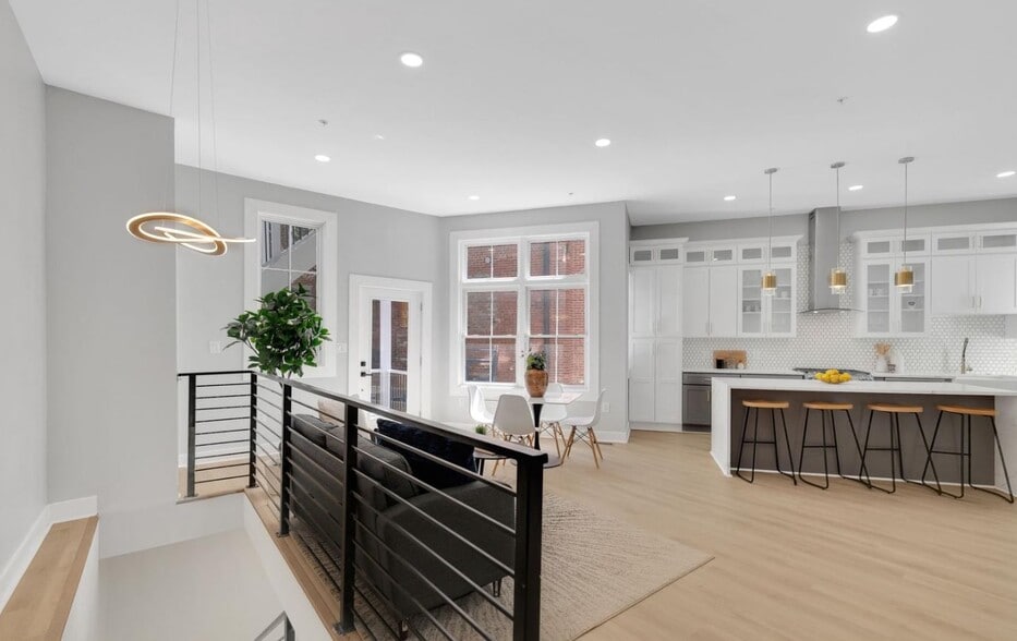 Building Photo - 3905 Kansas Ave NW