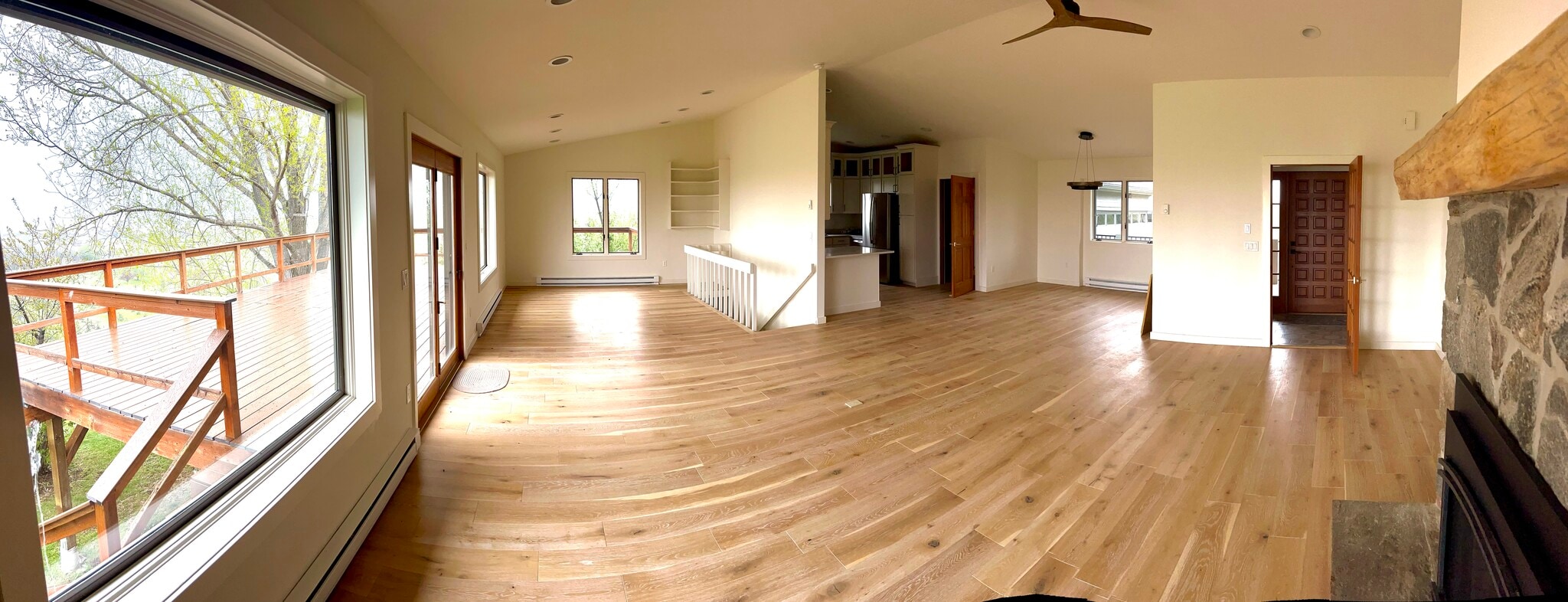 Living Room - 5014 Justin Ln