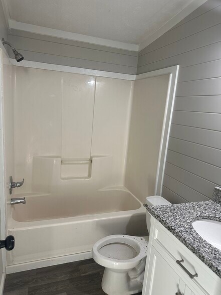 Building Photo - 4987 Page Rd