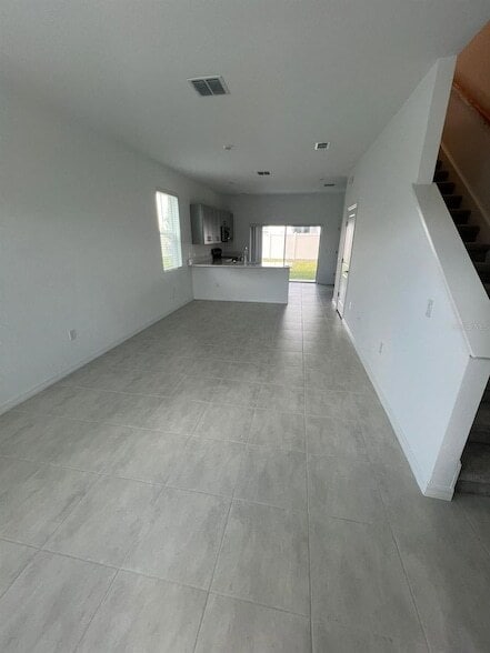 Building Photo - 3112 Skyline Lp