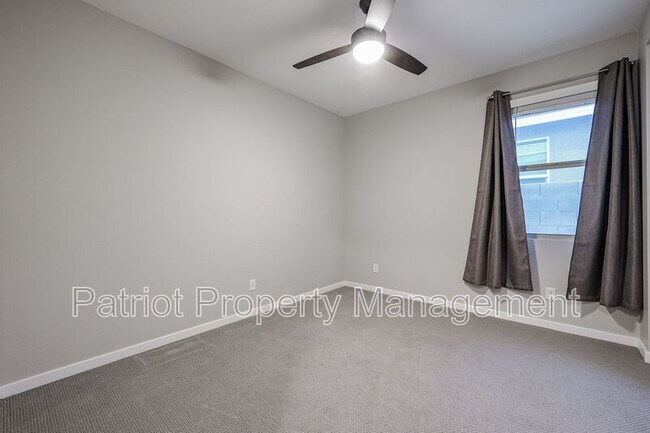 Building Photo - 4593 Bush Bean Way