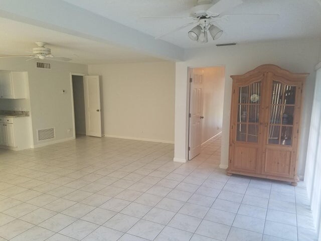 Building Photo - 181 NE Wavecrest Way