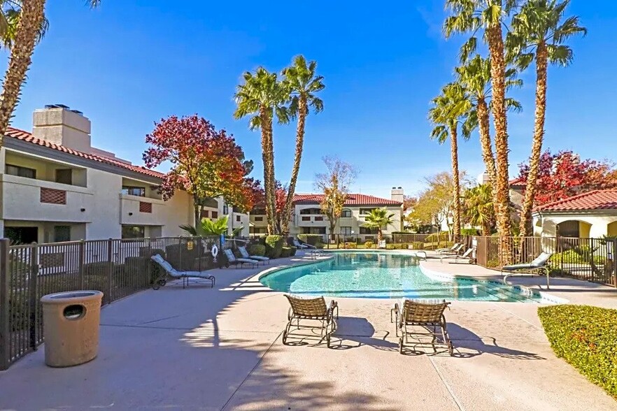 Primary Photo - 8455 W Sahara Ave