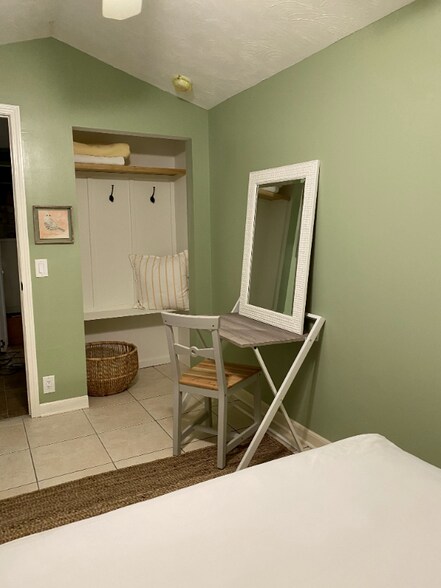 Building Photo - 21829 Pompano Ave