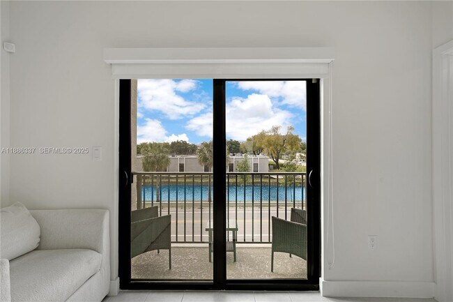 Building Photo - 8167 NW 41st St