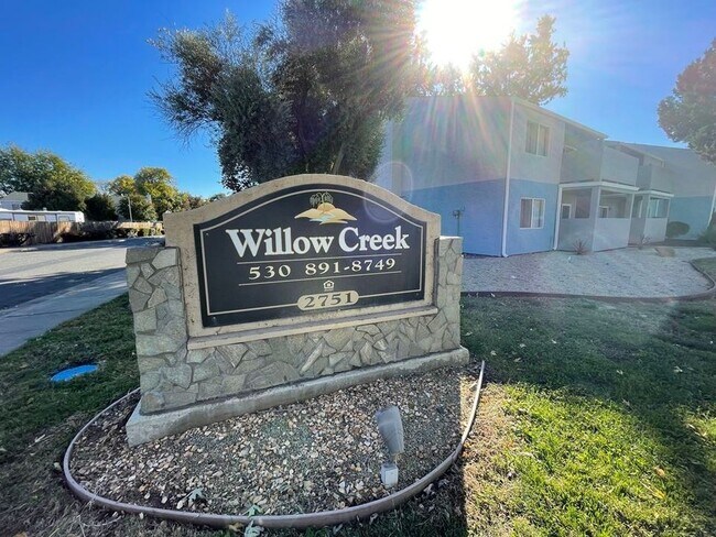 Building Photo - Chico Willow Creek