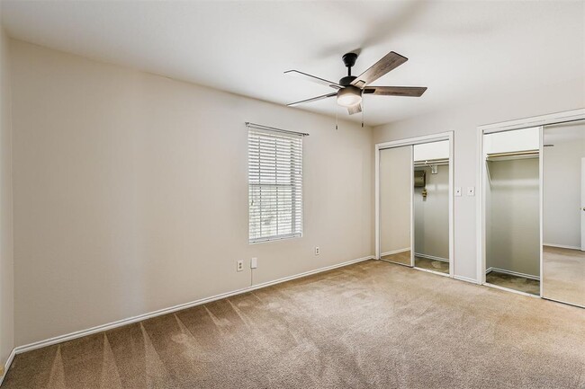Building Photo - 15601 Hebbe Ln