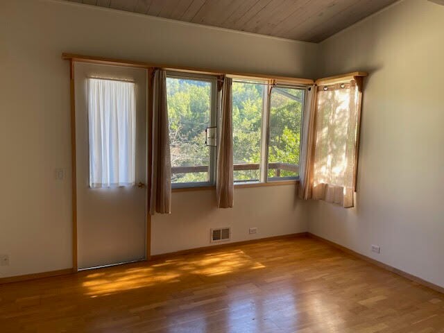 Building Photo - 98 Briar Rd