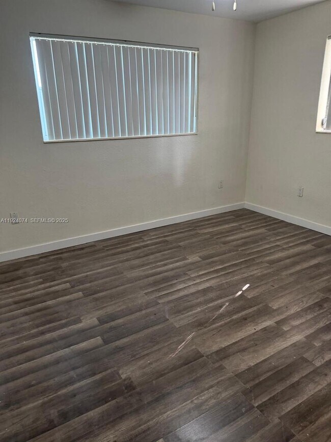 Building Photo - 19810 Holiday Rd